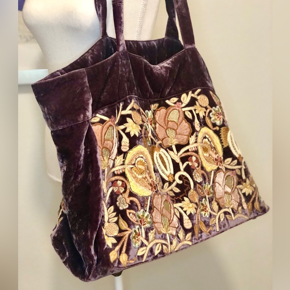 Anke Drechsel Handmade Velvet and Embroidered Tote - Picture 4 of 16
